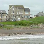 Bailey Ground Hotel