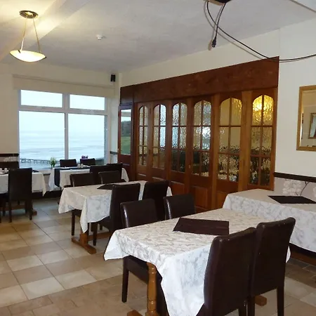 Bailey Ground Hotel