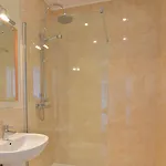 Bailey Ground Hotell 3*